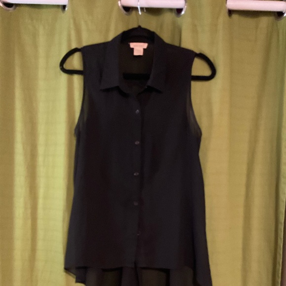 Sheer black rushed back button up sleeveless blouse - Picture 1 of 3